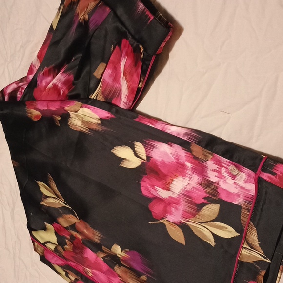 Torrid Pink and Black Watercolor Floral Suit sz 0 - Picture 11 of 16